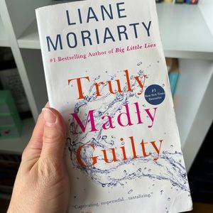 ✨3 for 15/ Truly Madly Guilty - Liane Moriarty Paperback